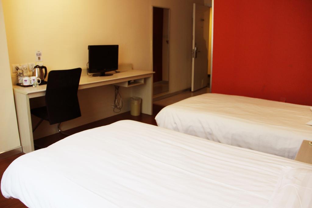 Hanting Hotel Shanghai Qibao Centre Номер фото